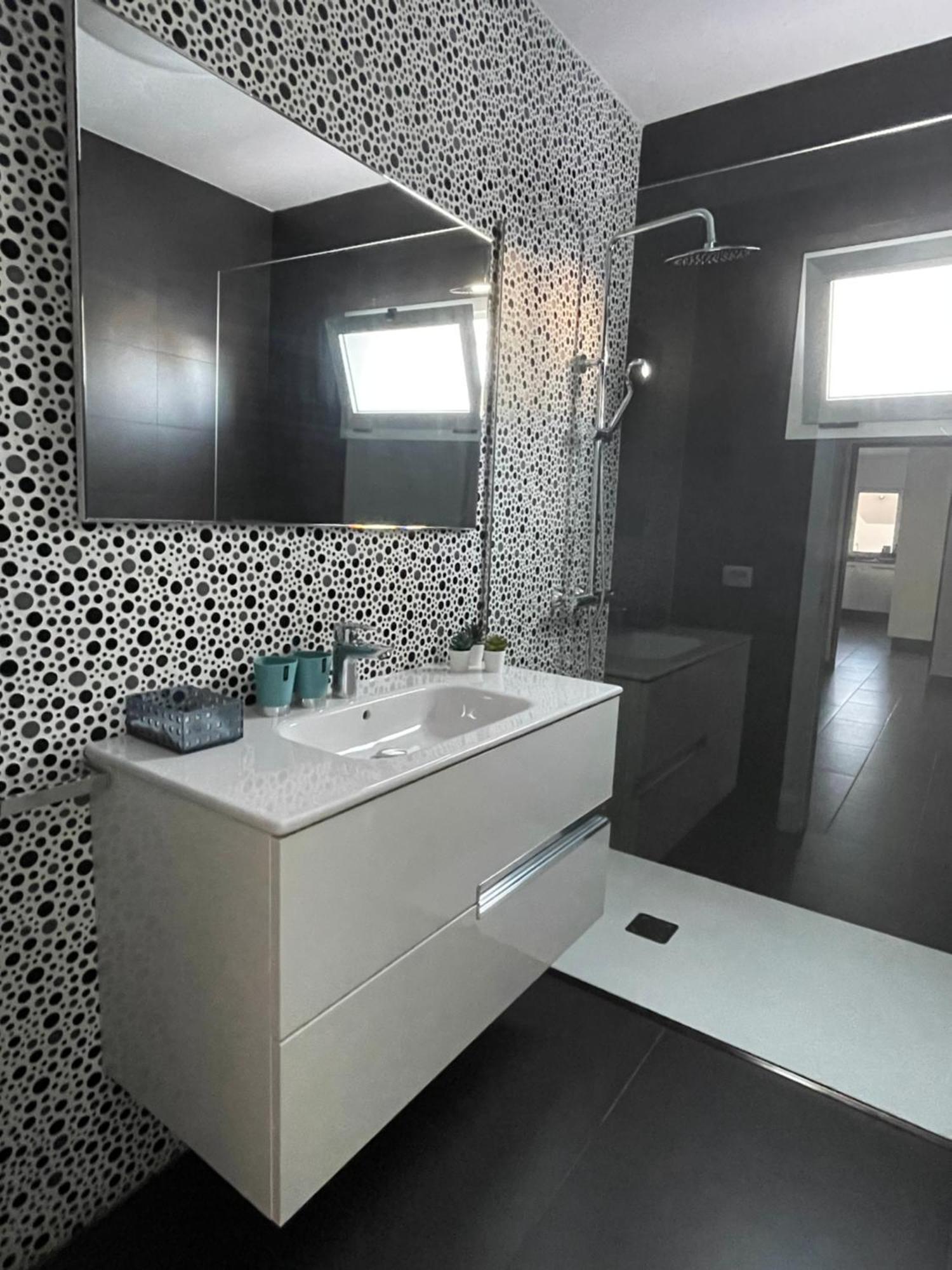Villa Grey By Vulcano Homes Tahiche Exterior foto